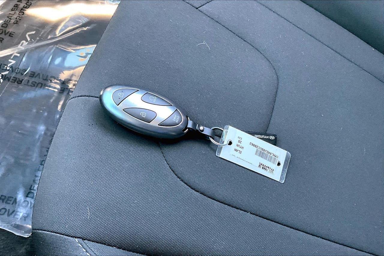 2025 Hyundai Elantra Hybrid Blue Folsom CA