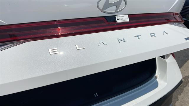 2025 Hyundai Elantra Hybrid Blue Corona CA