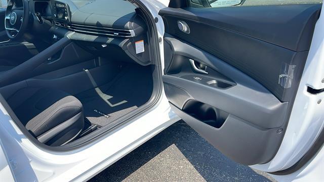 2025 Hyundai Elantra Hybrid Blue Corona CA