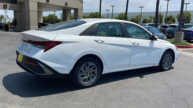 2025 Hyundai Elantra Hybrid Blue Corona CA