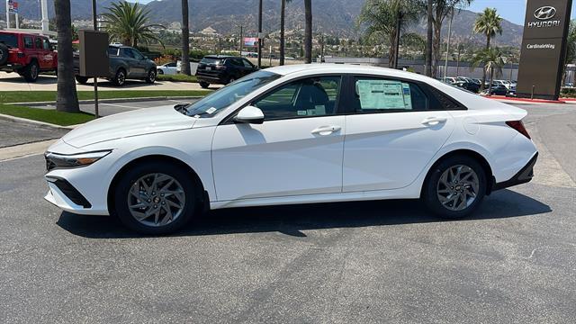 2025 Hyundai Elantra Hybrid Blue Corona CA