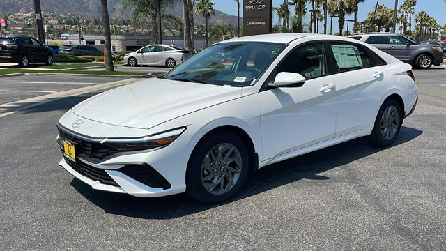 2025 Hyundai Elantra Hybrid Blue Corona CA