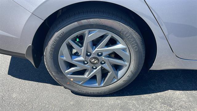 2025 Hyundai Elantra Hybrid Blue Corona CA