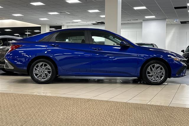 2025 Hyundai Elantra Hybrid Blue