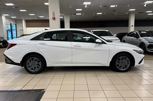 2025 Hyundai Elantra Hybrid Blue