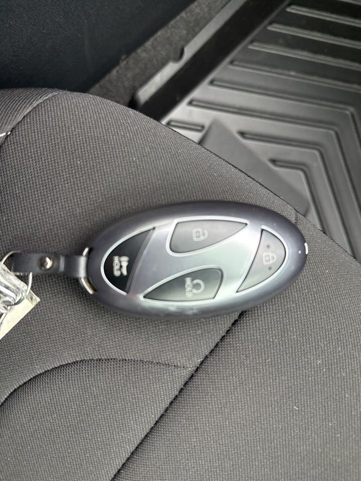 2025 Hyundai Elantra Hybrid Blue Mount Joy PA