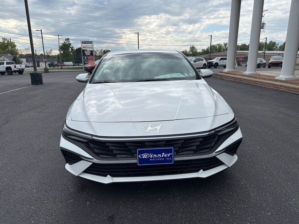 2025 Hyundai Elantra Hybrid Blue Mount Joy PA