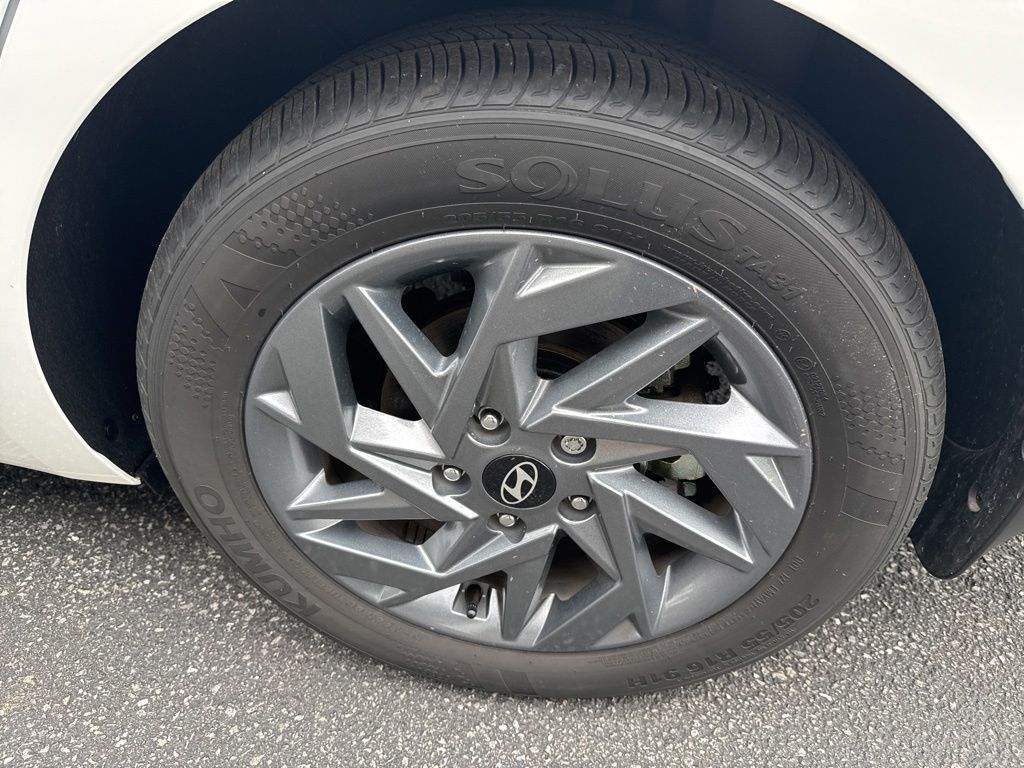 2025 Hyundai Elantra Hybrid Blue Mount Joy PA