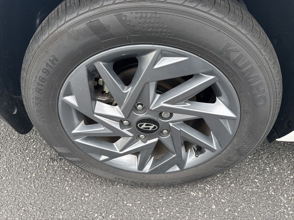 2025 Hyundai Elantra Hybrid Blue Mount Joy PA