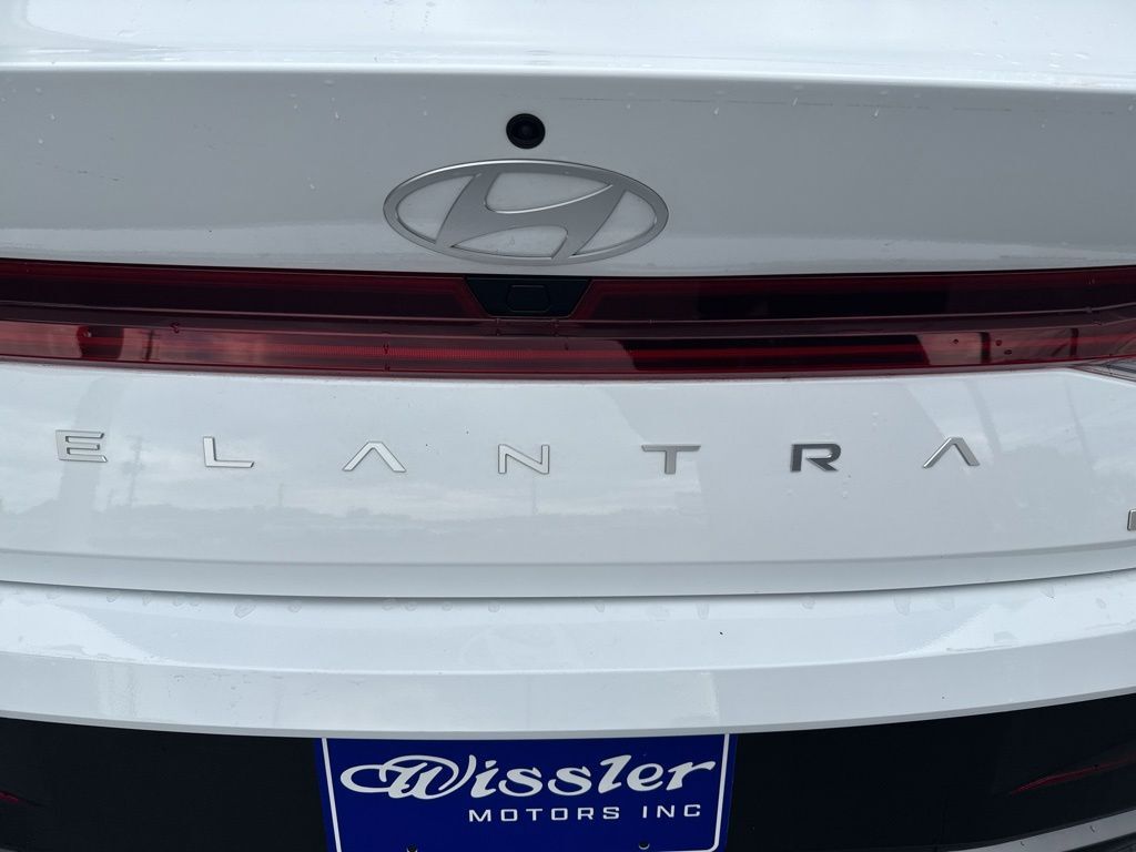2025 Hyundai Elantra Hybrid Blue Mount Joy PA