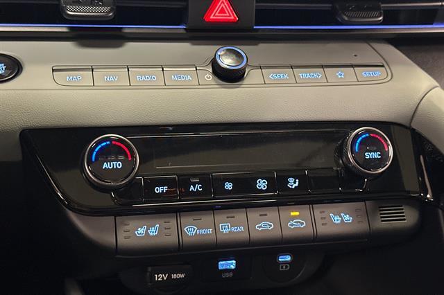 2025 Hyundai Elantra Hybrid Limited