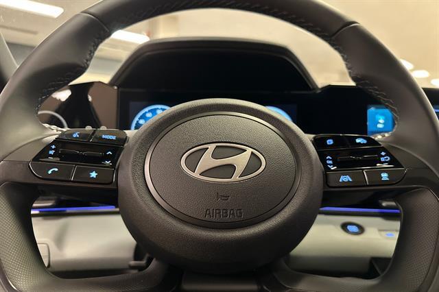 2025 Hyundai Elantra Hybrid Limited
