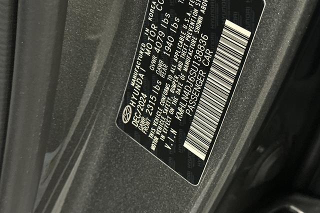 2025 Hyundai Elantra Hybrid Limited