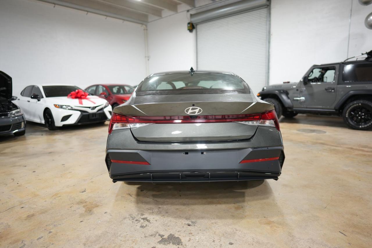 2025 Hyundai Elantra Hybrid Limited Miami FL