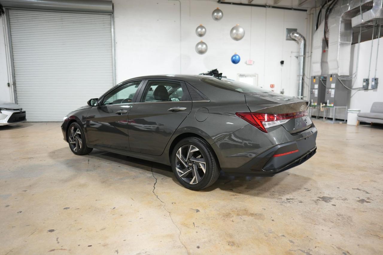2025 Hyundai Elantra Hybrid Limited Miami FL