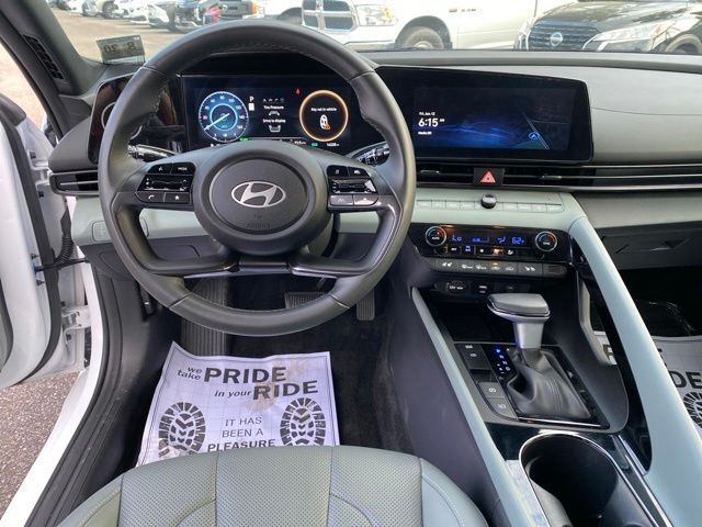 2025 Hyundai Elantra Hybrid Limited Raleigh NC