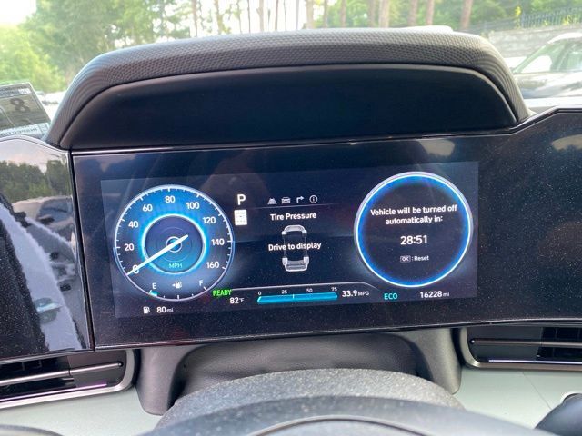 2025 Hyundai Elantra Hybrid Limited Raleigh NC