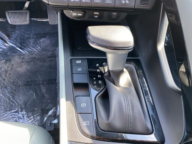 2025 Hyundai Elantra Hybrid Limited Raleigh NC