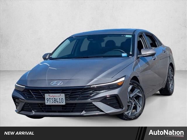 2025 Hyundai Elantra Hybrid Limited