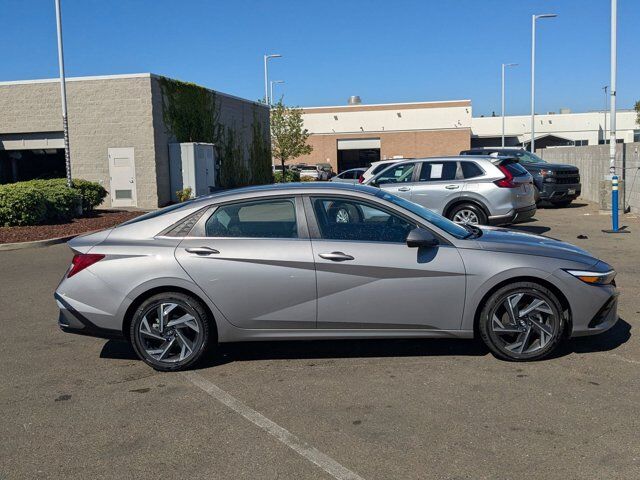 2025 Hyundai Elantra Hybrid Limited Roseville CA