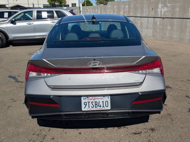 2025 Hyundai Elantra Hybrid Limited Roseville CA