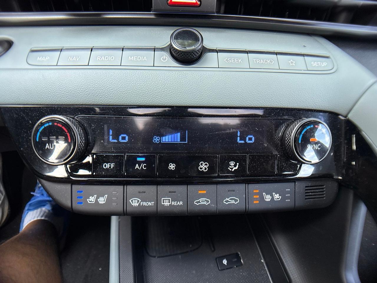 2025 Hyundai Elantra Hybrid Limited Chantilly VA