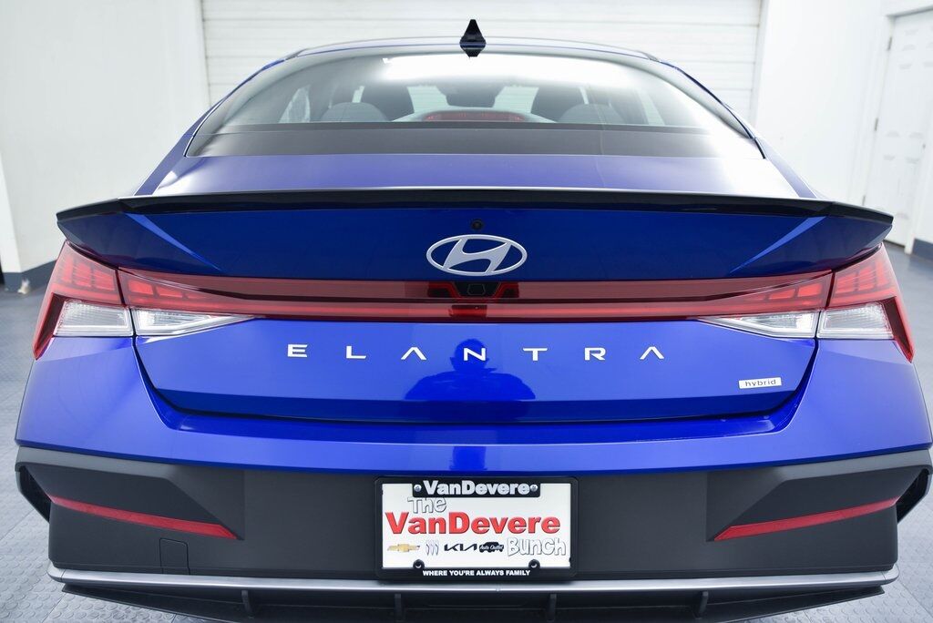 2025 Hyundai Elantra Hybrid SEL Sport Akron OH