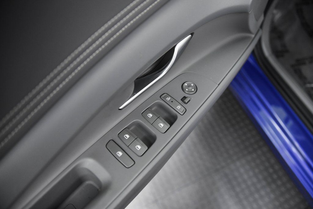 2025 Hyundai Elantra Hybrid SEL Sport Akron OH