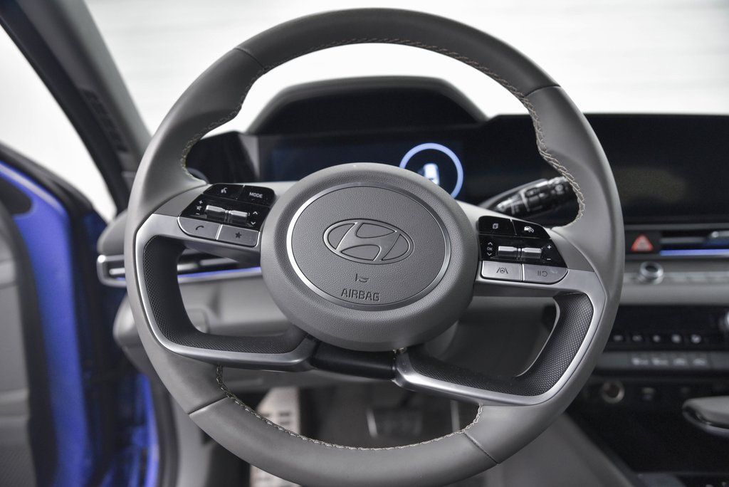 2025 Hyundai Elantra Hybrid SEL Sport Akron OH