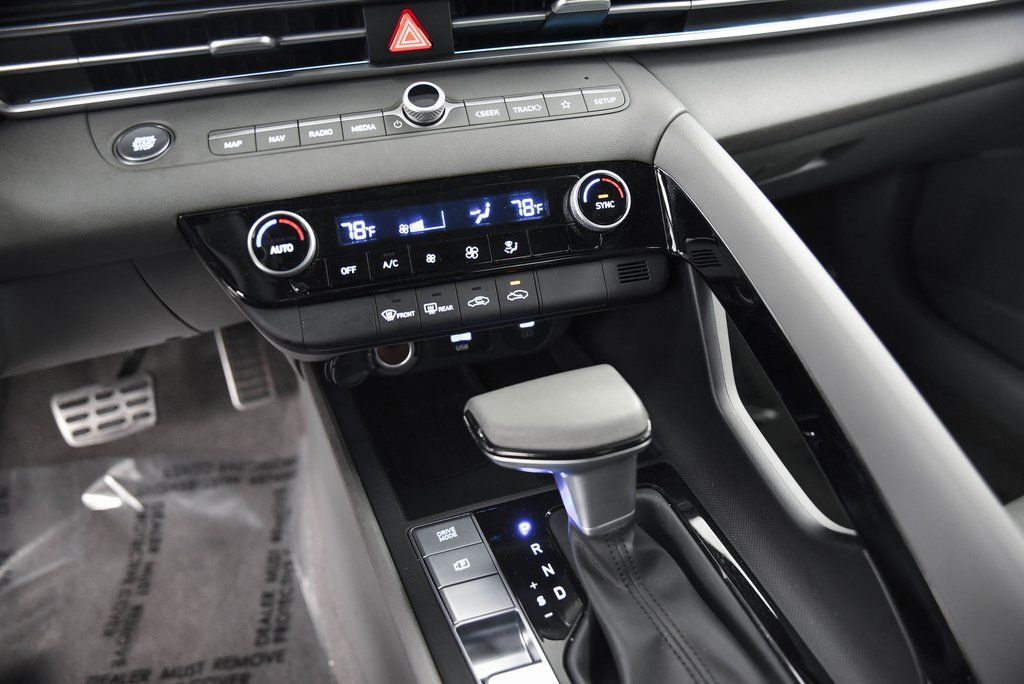 2025 Hyundai Elantra Hybrid SEL Sport Akron OH