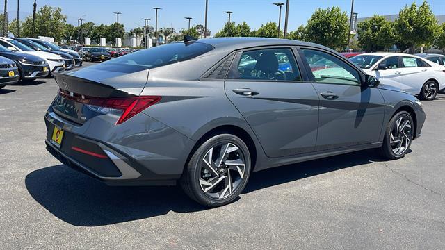 2025 Hyundai Elantra Hybrid SEL Sport Corona CA