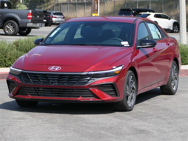 2025 Hyundai Elantra Hybrid SEL Sport