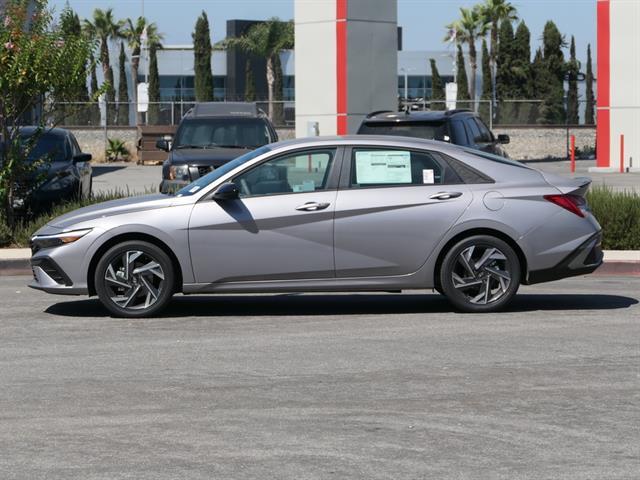 2025 Hyundai Elantra Hybrid SEL Sport