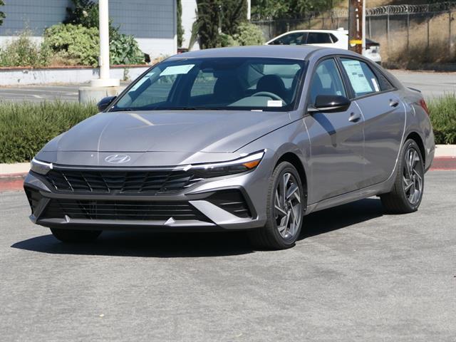 2025 Hyundai Elantra Hybrid SEL Sport