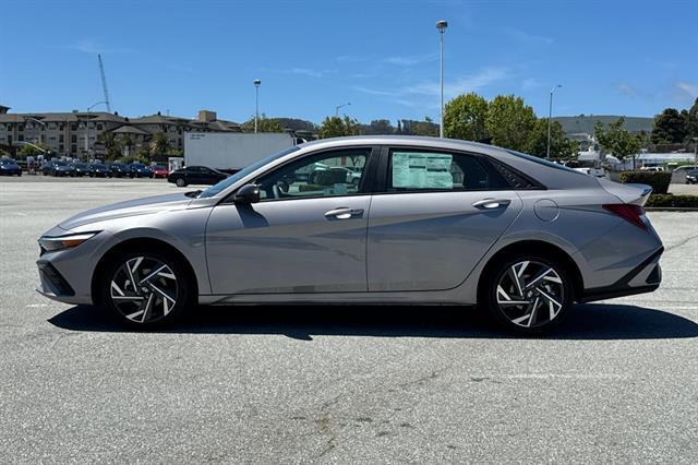2025 Hyundai Elantra Hybrid SEL Sport