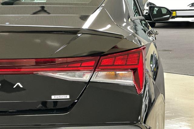 2025 Hyundai Elantra Hybrid SEL Sport