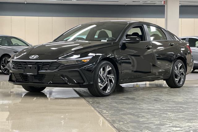 2025 Hyundai Elantra Hybrid SEL Sport