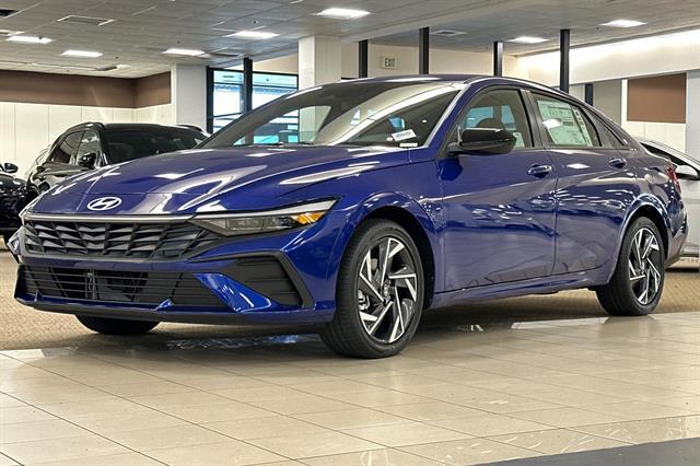 2025 Hyundai Elantra Hybrid SEL Sport