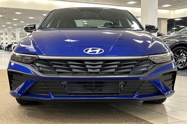 2025 Hyundai Elantra Hybrid SEL Sport