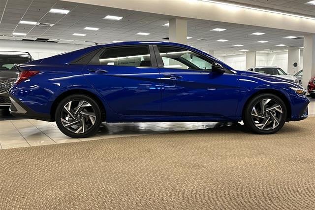 2025 Hyundai Elantra Hybrid SEL Sport