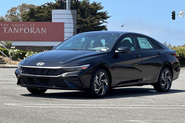 2025 Hyundai Elantra Hybrid SEL Sport
