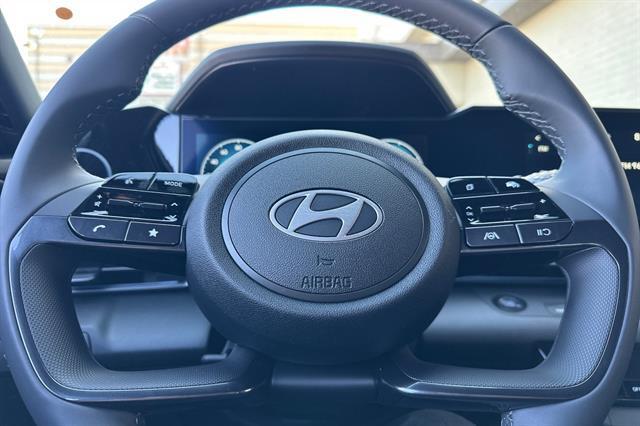2025 Hyundai Elantra Hybrid SEL Sport
