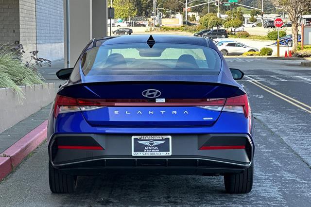 2025 Hyundai Elantra Hybrid SEL Sport
