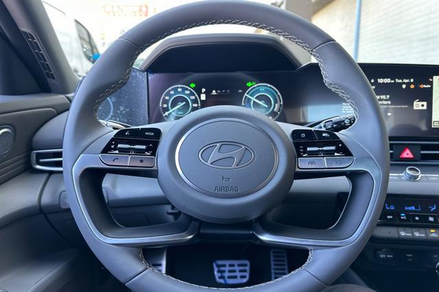 2025 Hyundai Elantra Hybrid SEL Sport