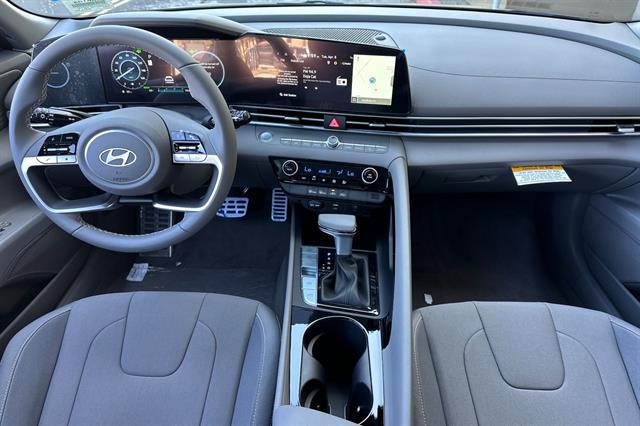 2025 Hyundai Elantra Hybrid SEL Sport