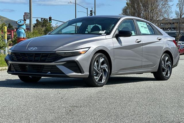 2025 Hyundai Elantra Hybrid SEL Sport