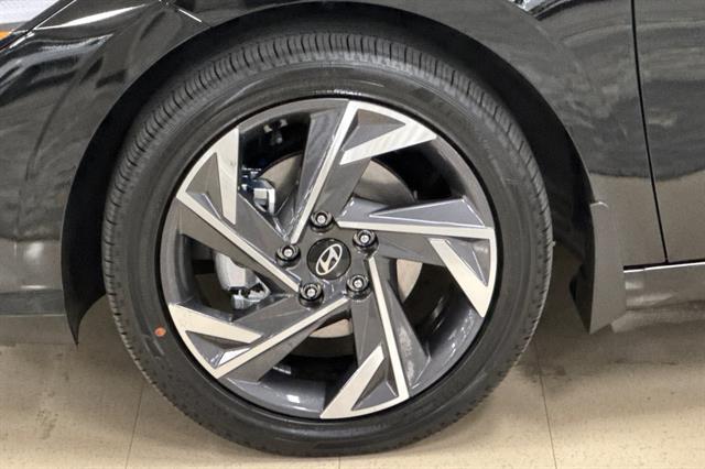 2025 Hyundai Elantra Hybrid SEL Sport