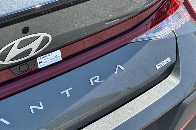 2025 Hyundai Elantra Hybrid SEL Sport