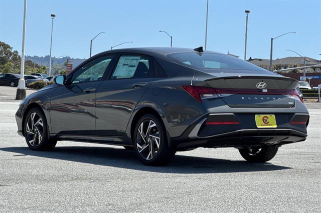 2025 Hyundai Elantra Hybrid SEL Sport