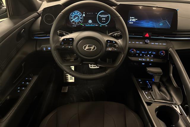 2025 Hyundai Elantra Hybrid SEL Sport